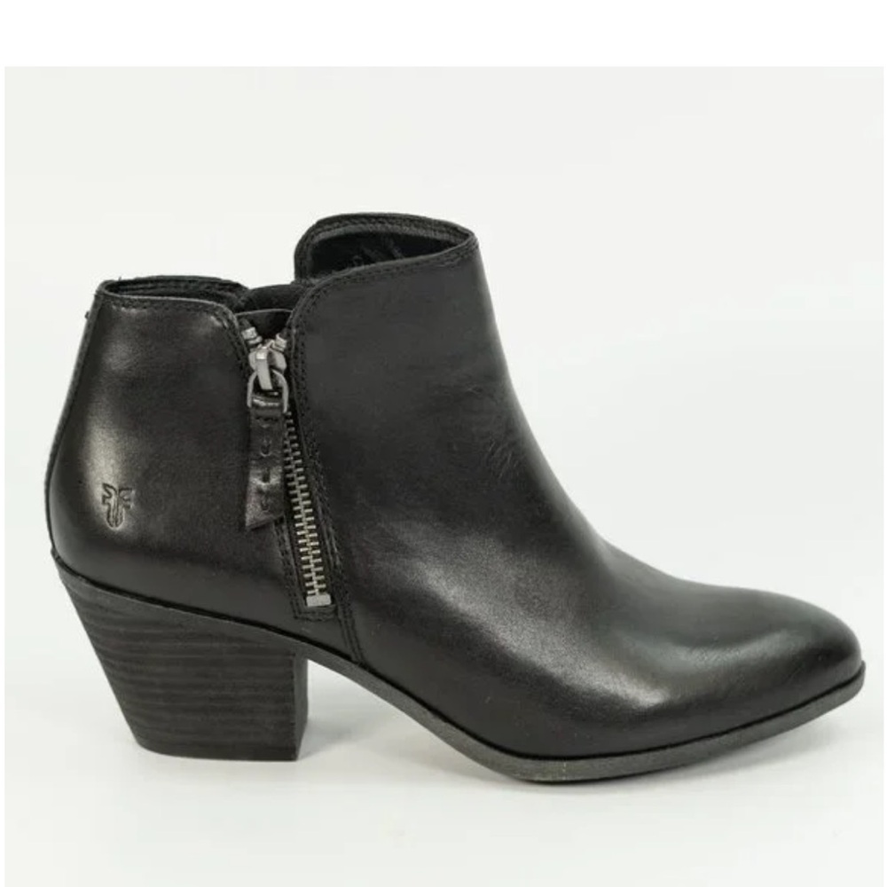 FRYE Women's Judith Zip Bootie 3471738-BLK Black Leather Side Zip Ankle Boots